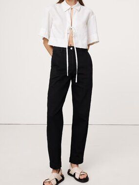 NWT Banana Republic Black The Weekender Slim Barrel Leg Twill Pant 6R